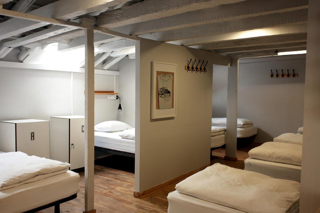 Bed 10-Bed Mixed Dormitory Room