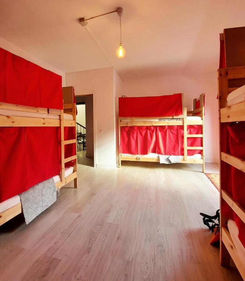 Bed 8-Bed Mixed Dormitory Room
