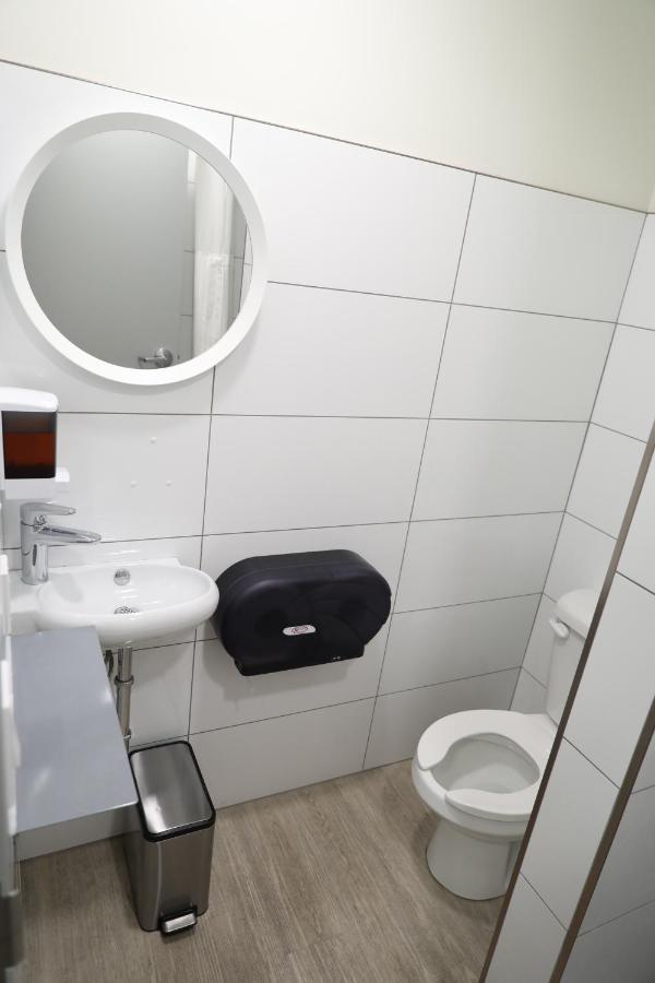 Twin Room Private Bathroom