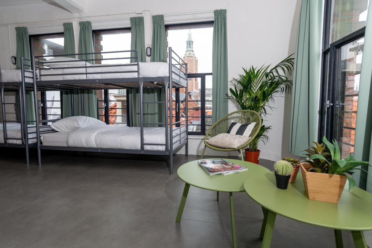 Bed 8-Bed Mixed Dormitory Room