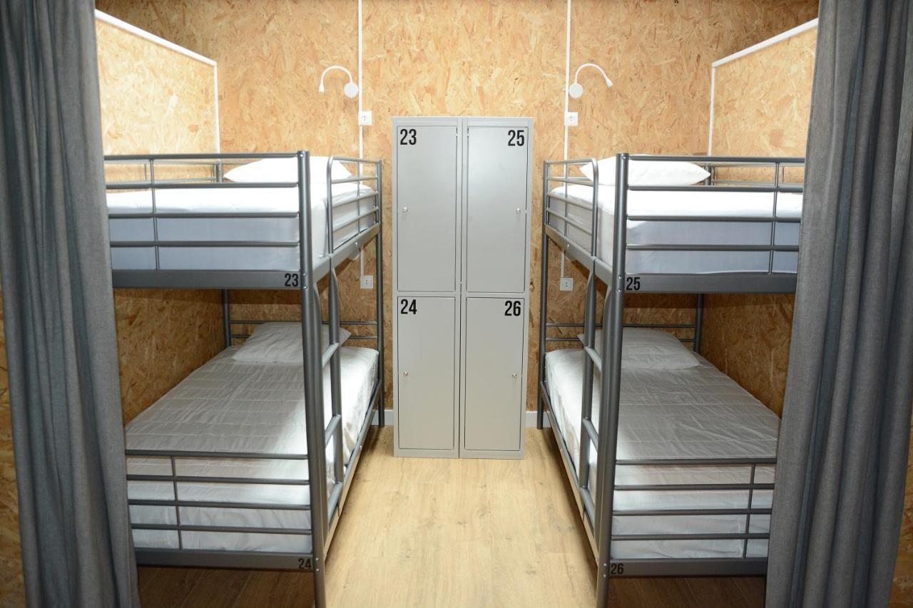 Bunk Bed Mixed Dormitory Room