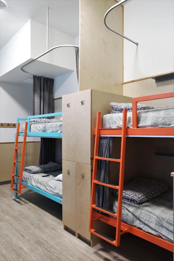 Bed 8-Bed Mixed Dormitory Room