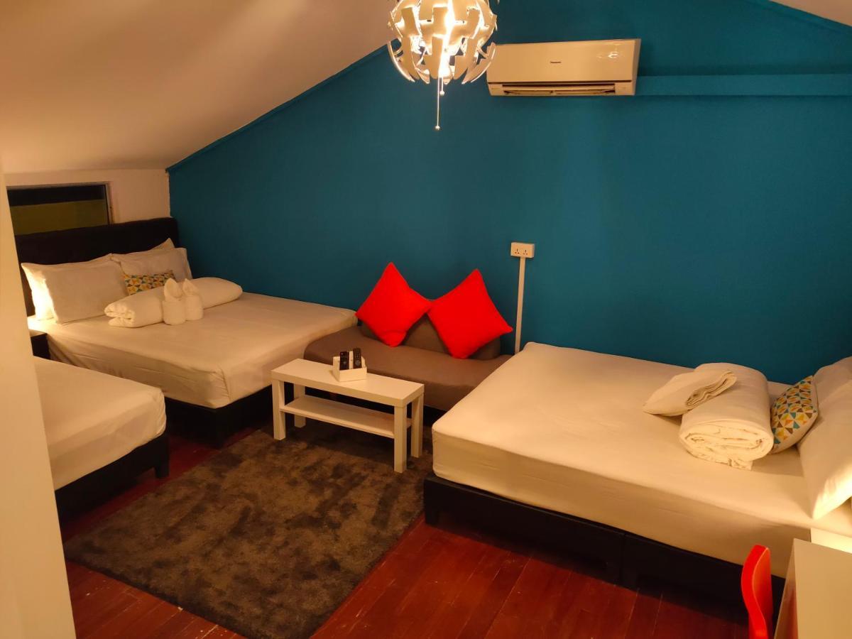 Deluxe Family Room