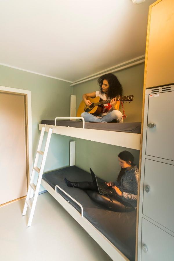 Bed in een Vrouwenslaapzaal met 4 Bedden