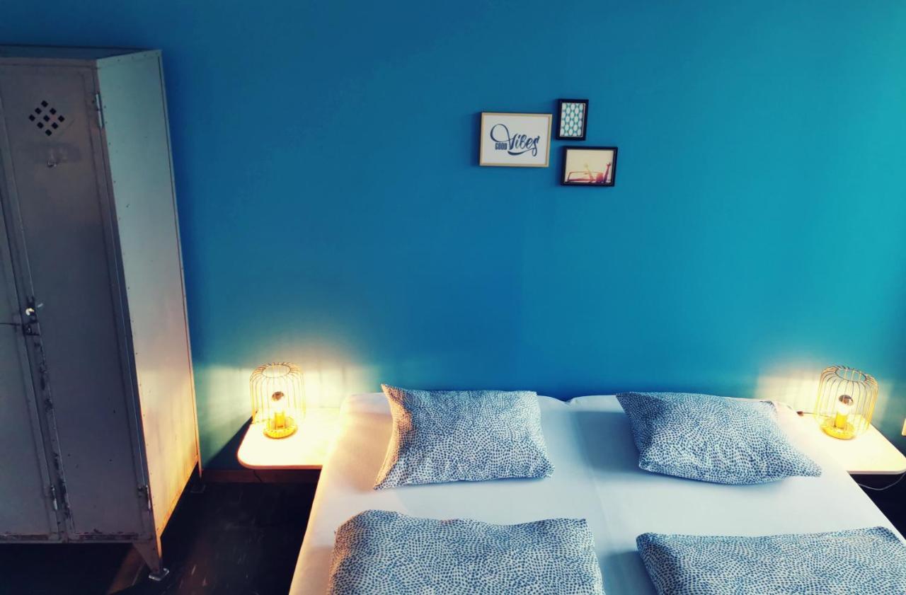 Chambre Double ou Lits Jumeaux Économique avec Salle de Bains Commune