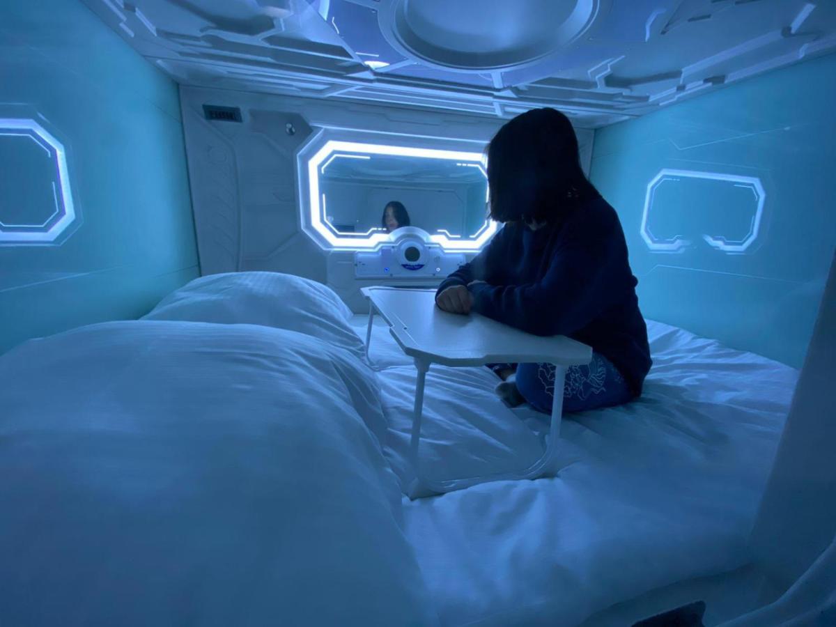 Double Capsule with Shared Bathroom
