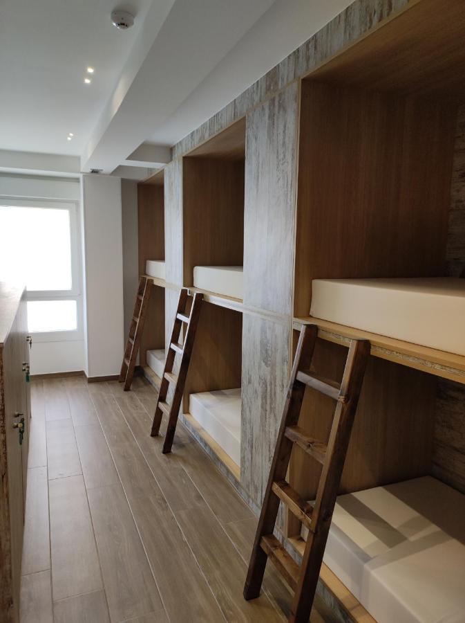 Bed 6-Bed Mixed Dormitory Room