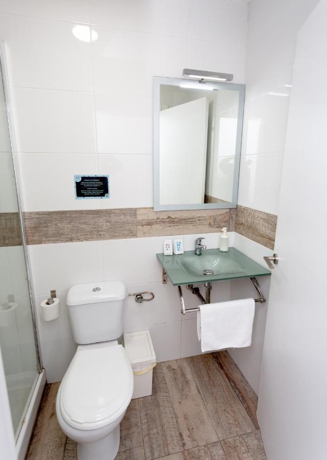 Single Room with Private Bathroom,1746980254:JPEG