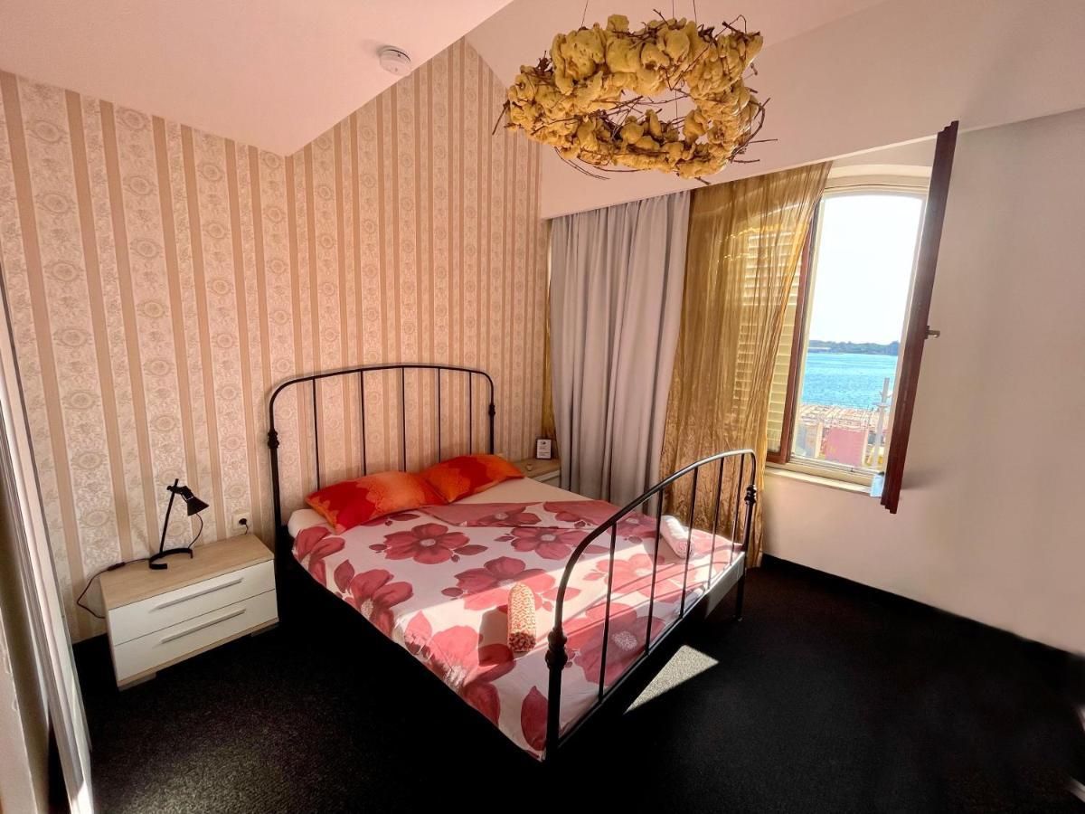 Double Room with Shared Bathroom,1263940576:JPEG