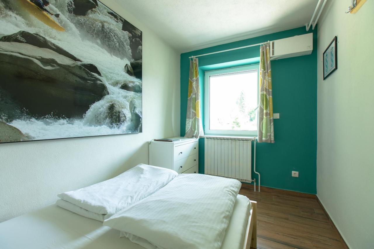 Kleines Doppelzimmer mit Gemeinschaftsbad