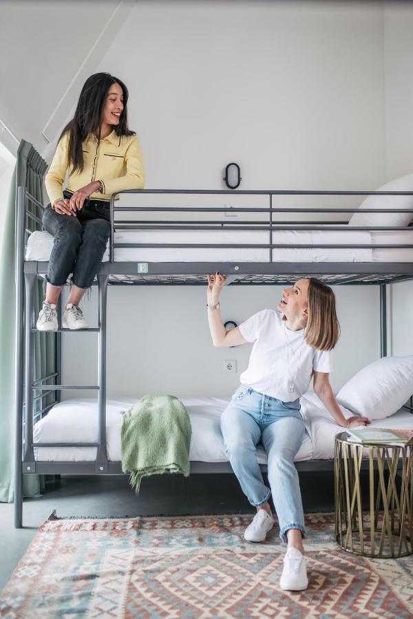 Bed 8-Bed Mixed Dormitory Room