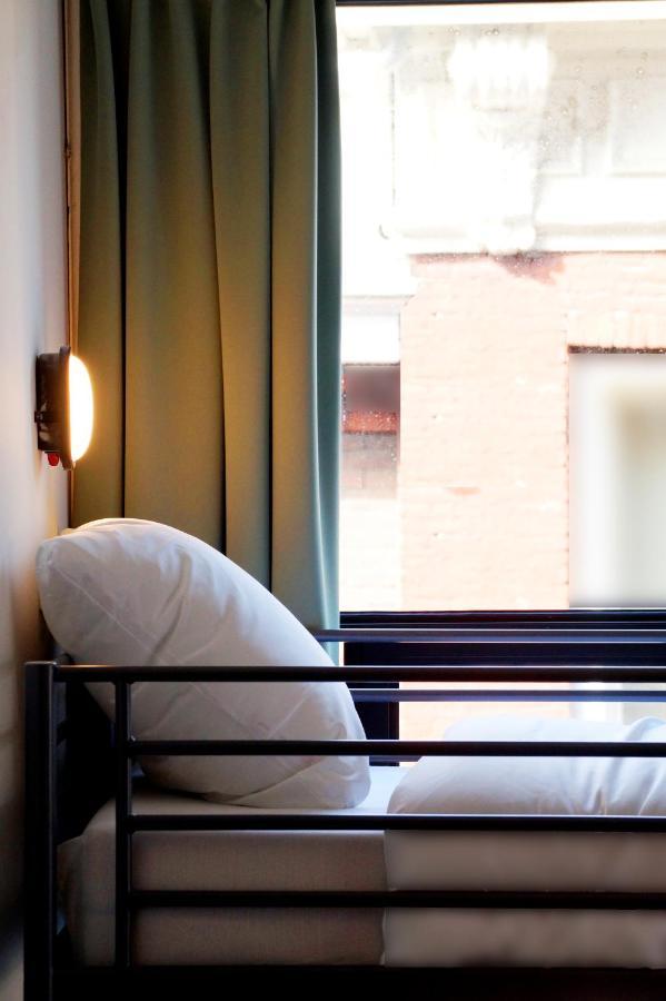 Bed 8-Bed Mixed Dormitory Room