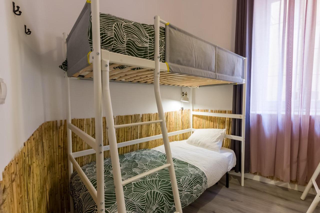 Single Bed in 4-Bed Dormitory Room,1189801903:JPEG