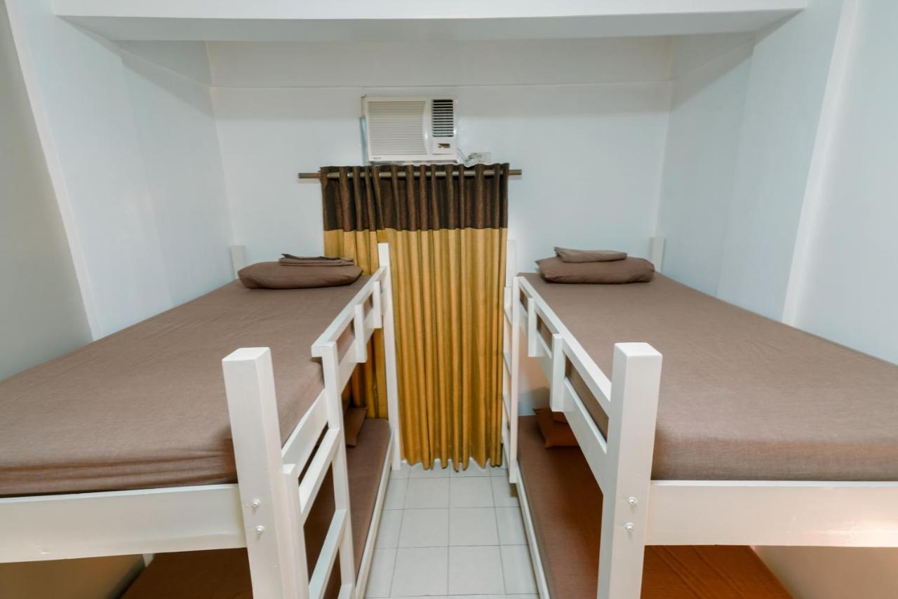 4-Bed Mixed Dormitory Room,1204113718:JPEG