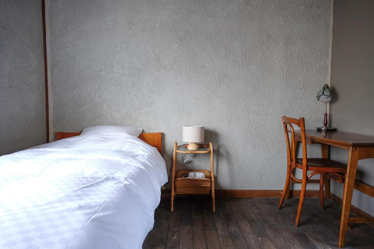 Deluxe Single Room,1206548581:JPEG