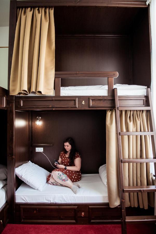 Bed 3-Bed Dormitory Room