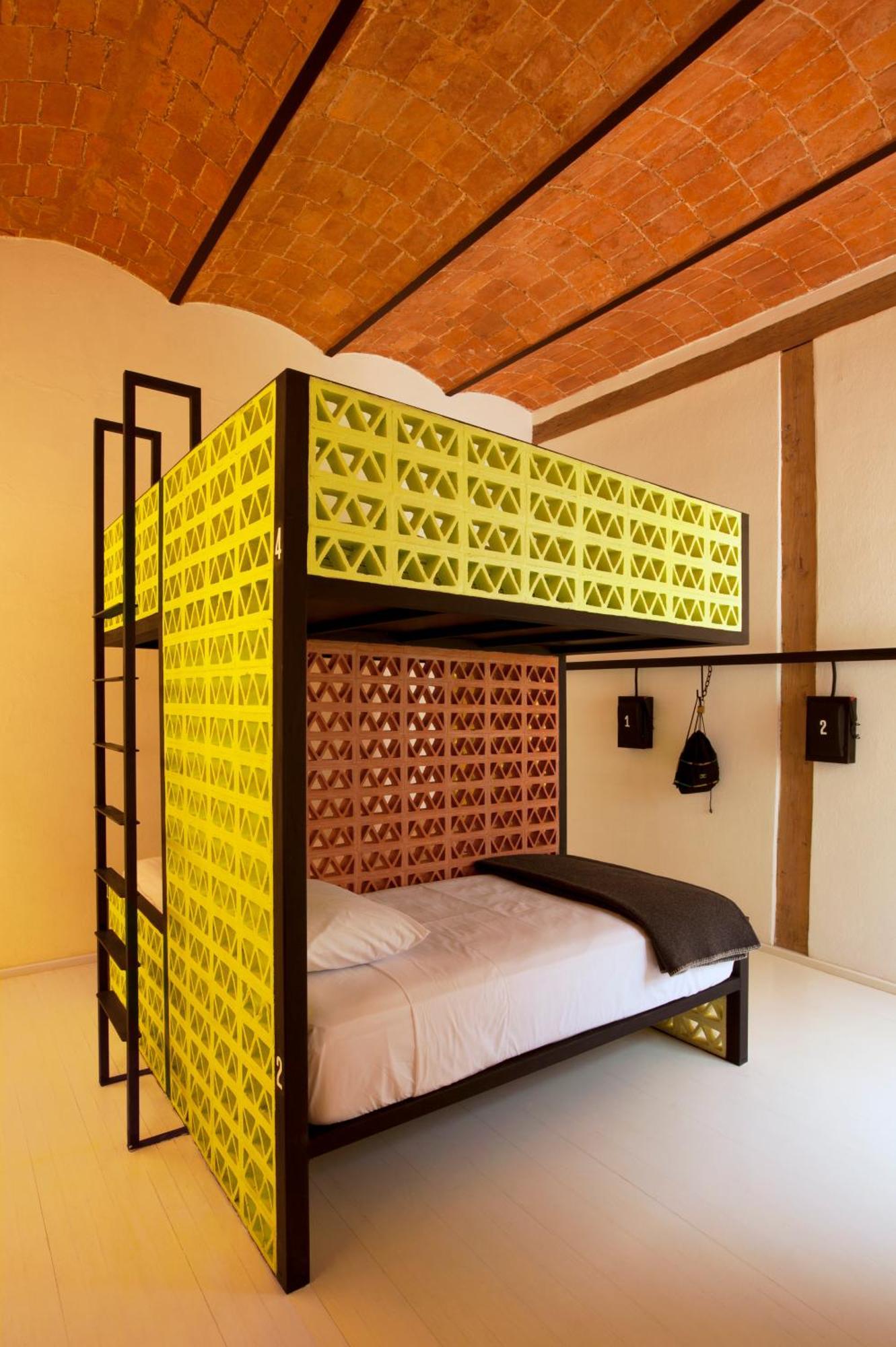 Bed 4-Bed Mixed Dormitory Room Private Bathroom,929248696:JPEG