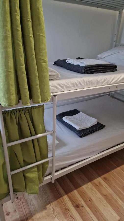 Bed 8-Bed Mixed Dormitory Room
