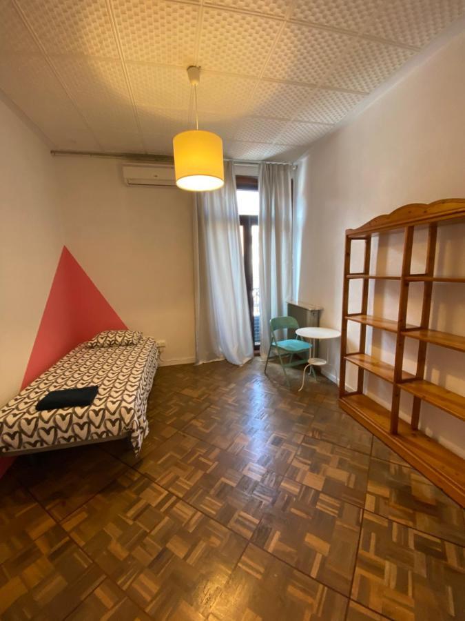 Basic Dreibettzimmer mit Gemeinschaftsbad
