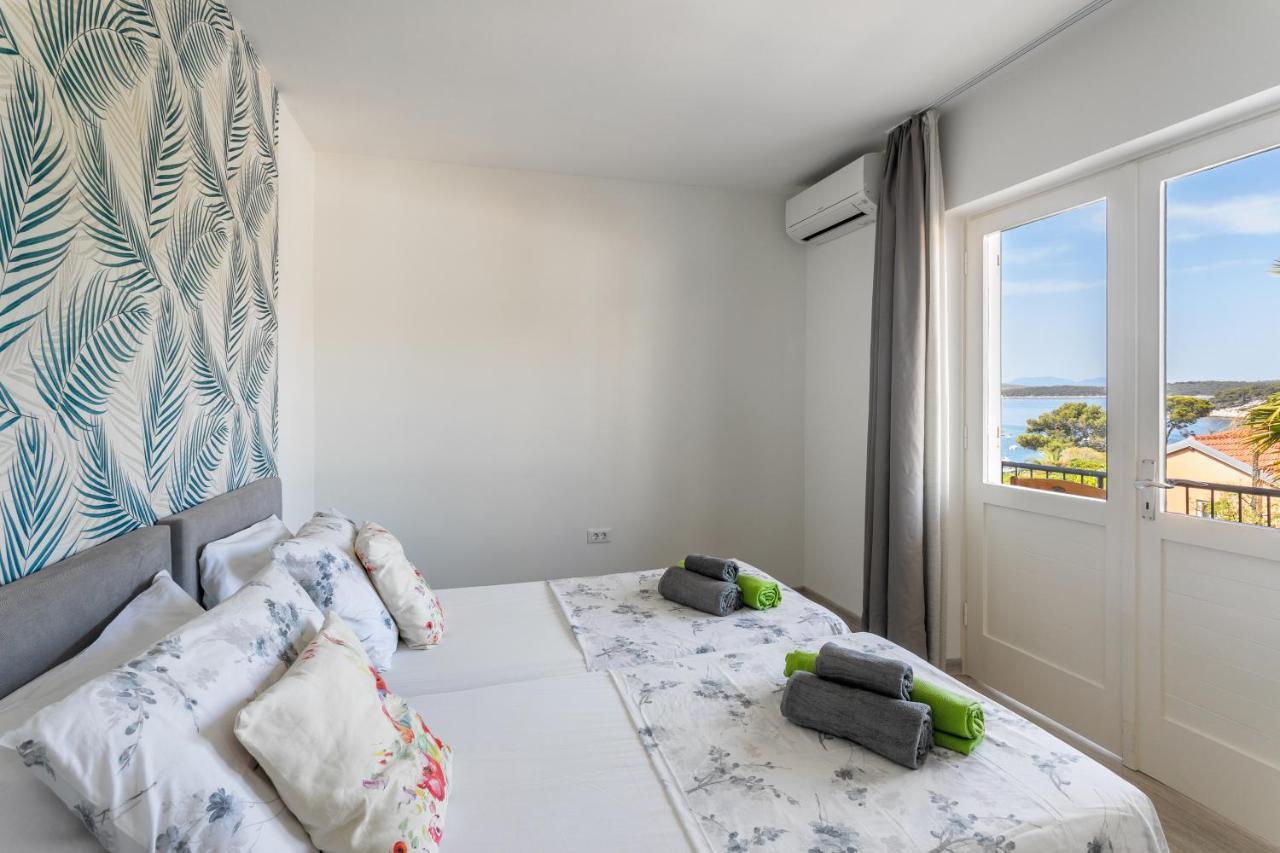 Double Room with Sea View,1247627659:JPEG