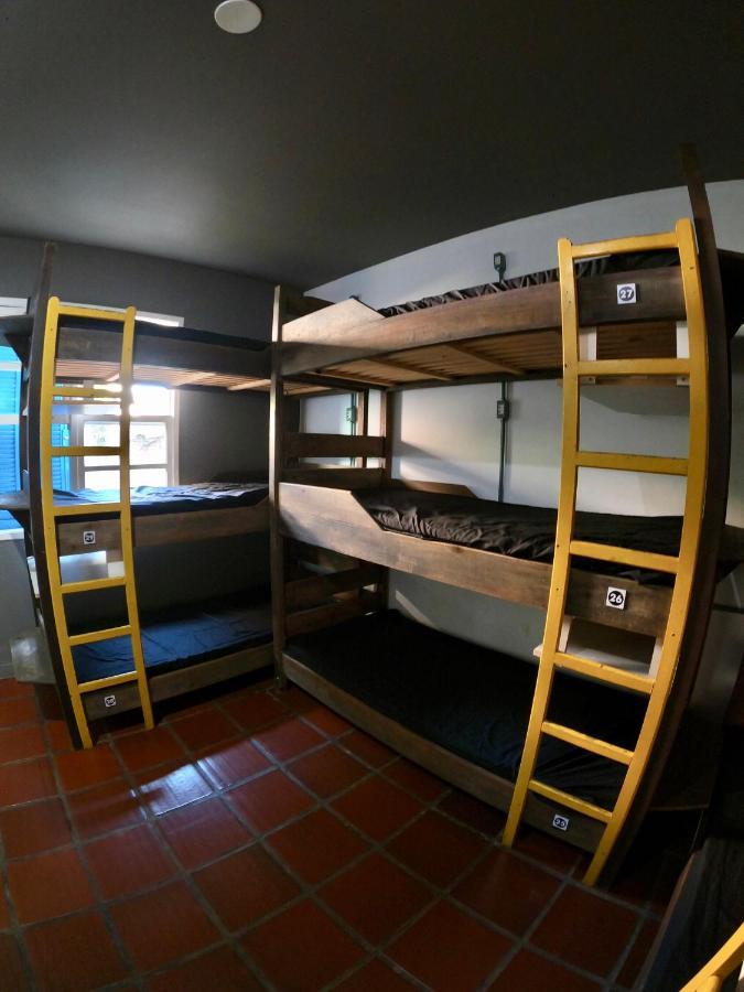 Bed 9-Bed Mixed Dormitory Room,1248037048:JPEG