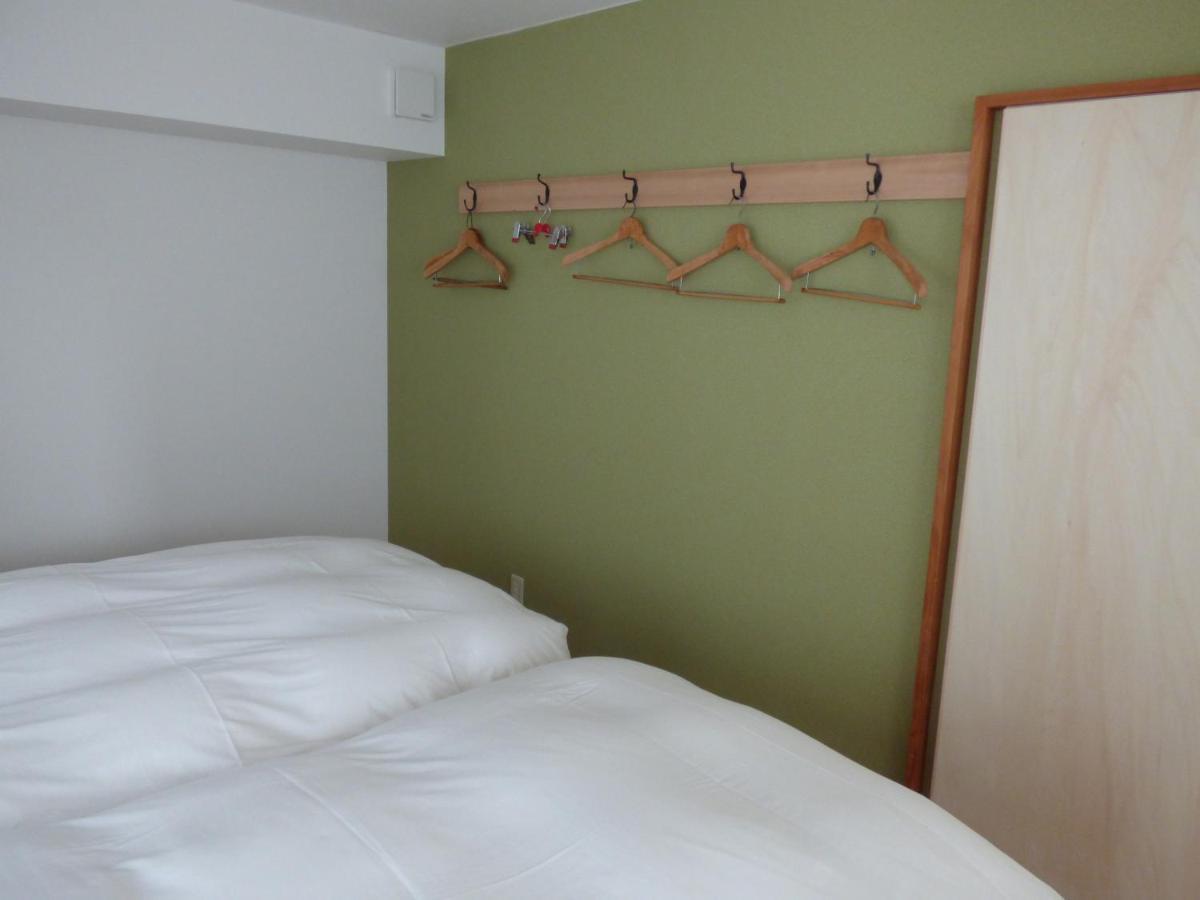 Economy Triple Room