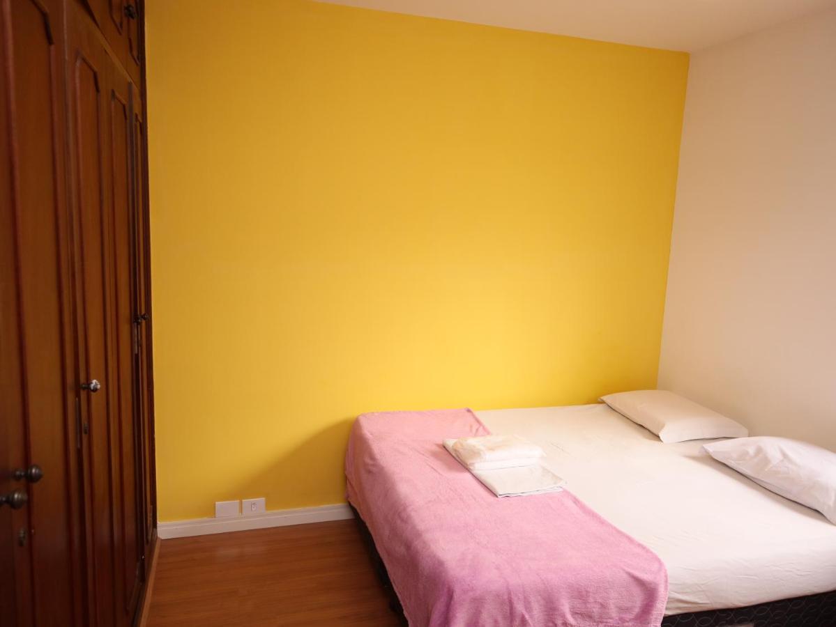 Quarto Quádruplo Económico com Casa de Banho Partilhada
