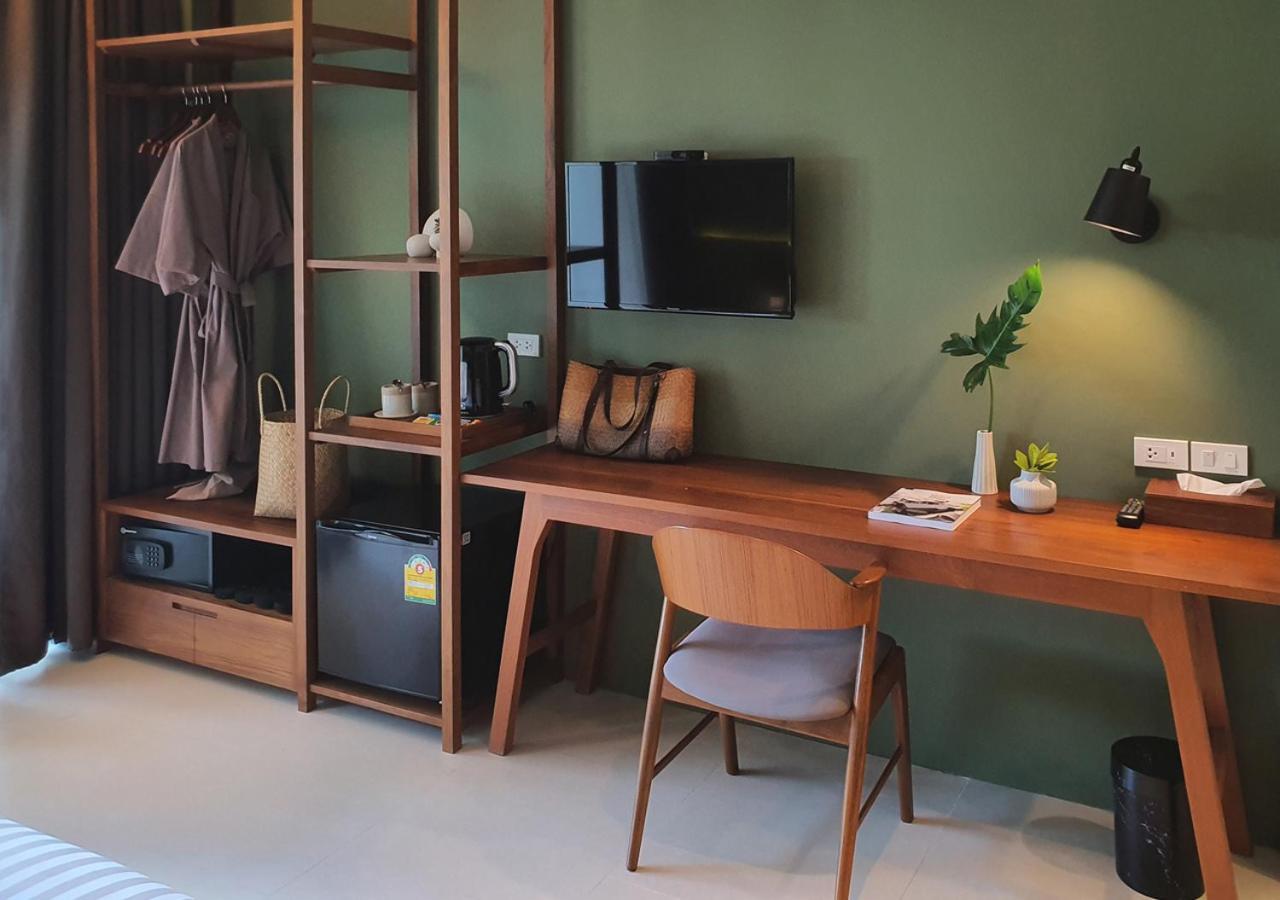 Family triple room