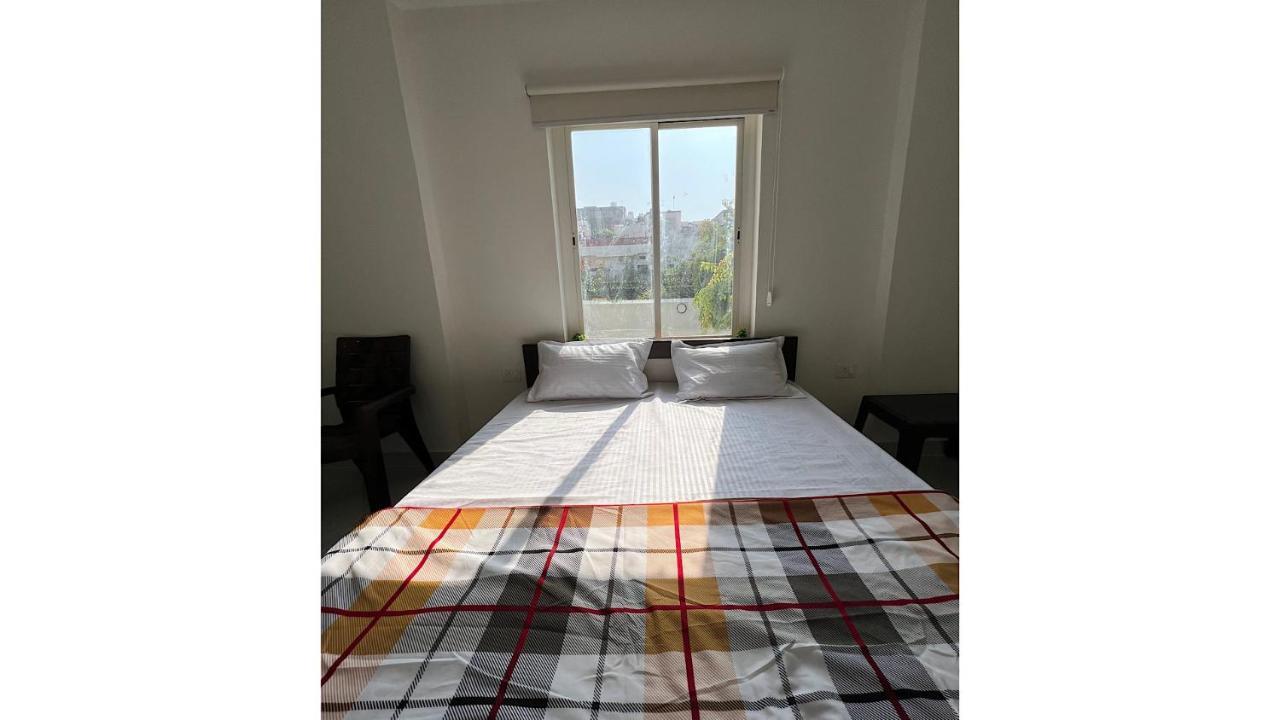 Deluxe Double Room,1297744786:JPEG