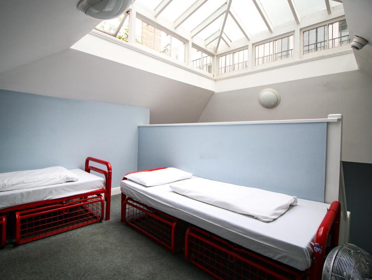 Bed 12-Bed Mixed Dormitory Ensuite 18–40 years
