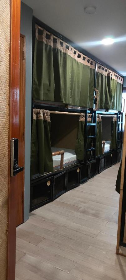 Single Bed 8-Bed Female Dorm