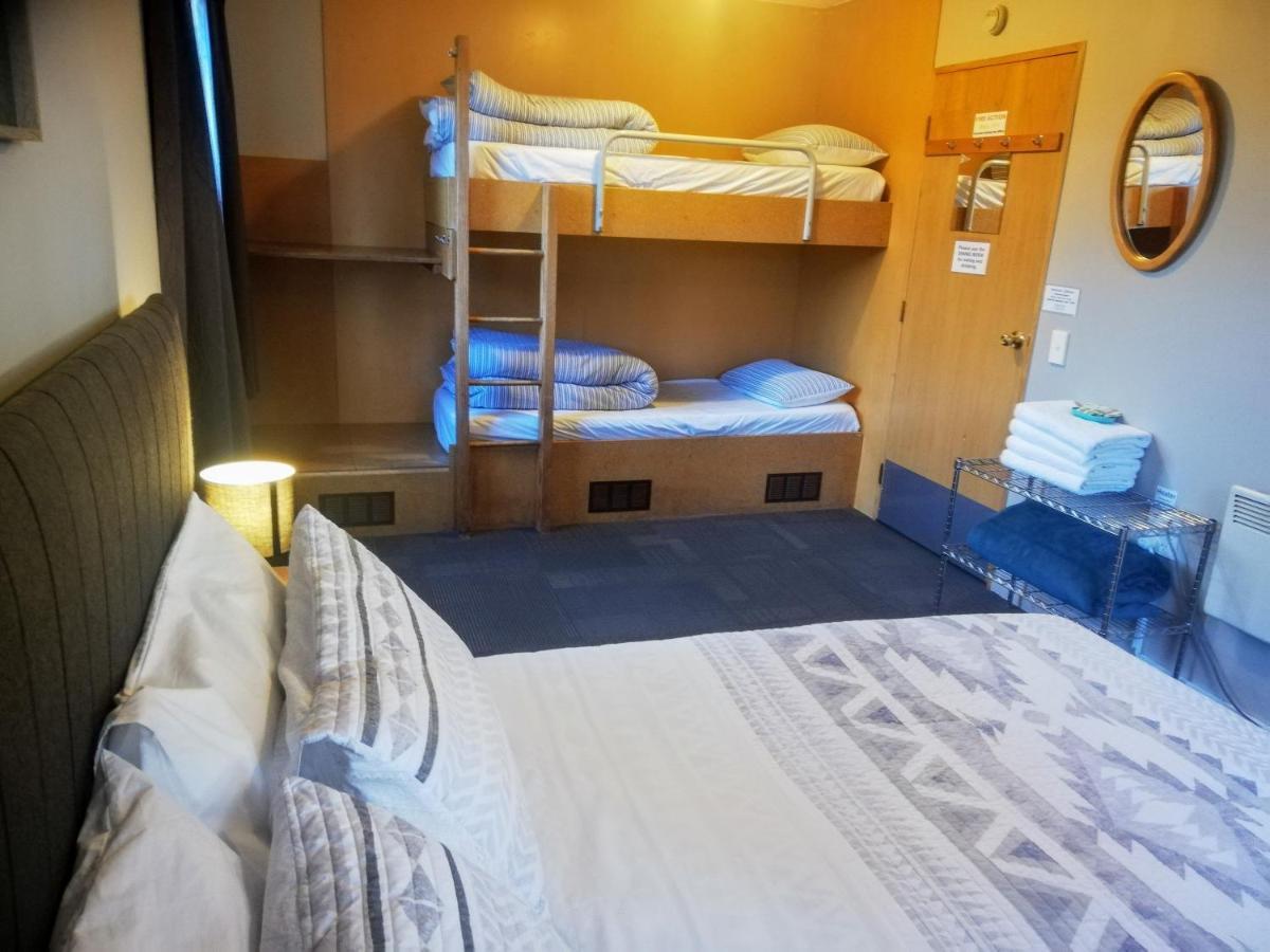 Family Double Room,1136773210:JPEG