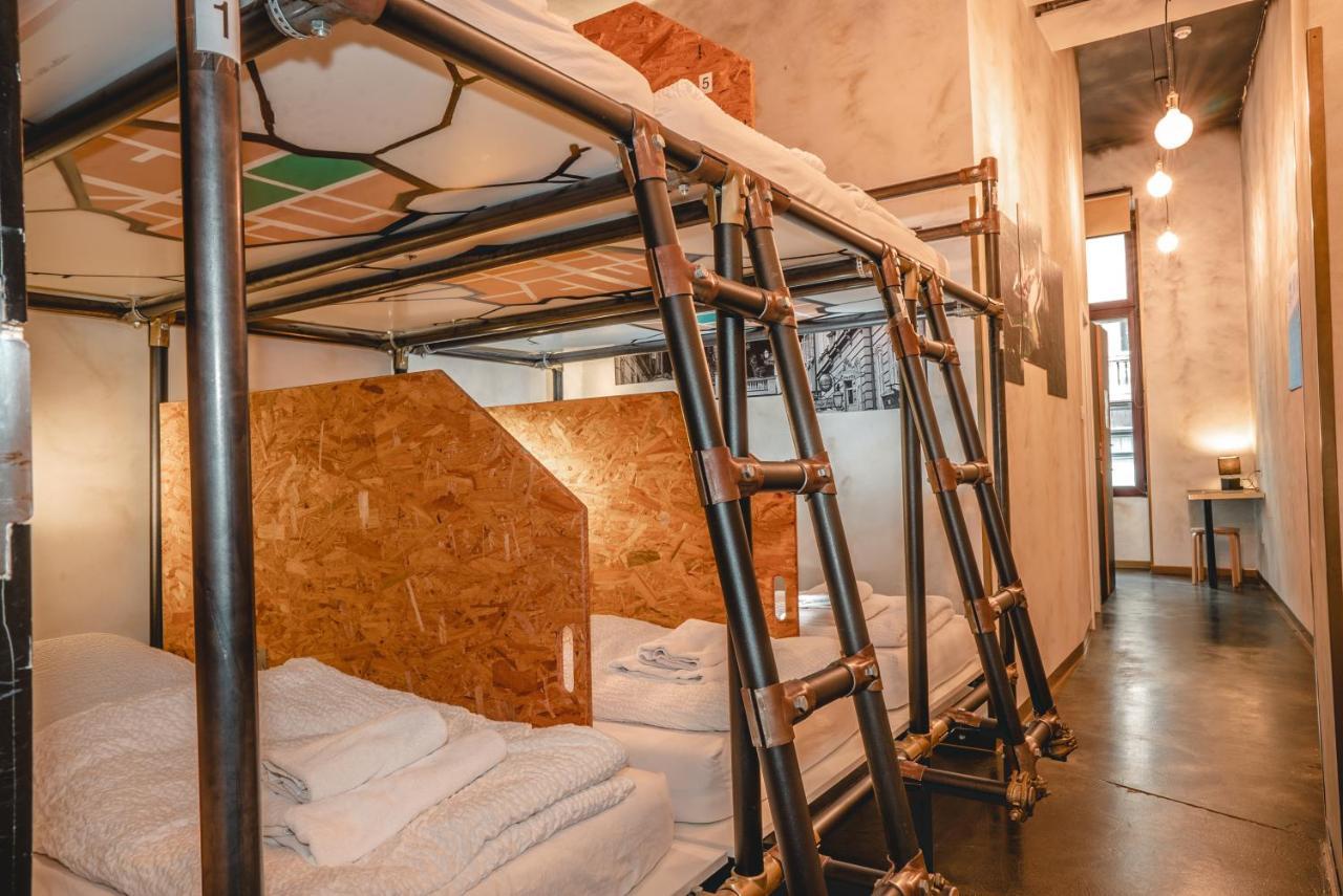 Bed 6-Bed Mixed Dormitory Room