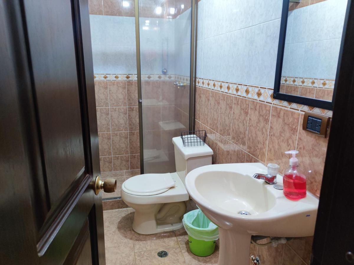 Habitación Doble con baño compartido