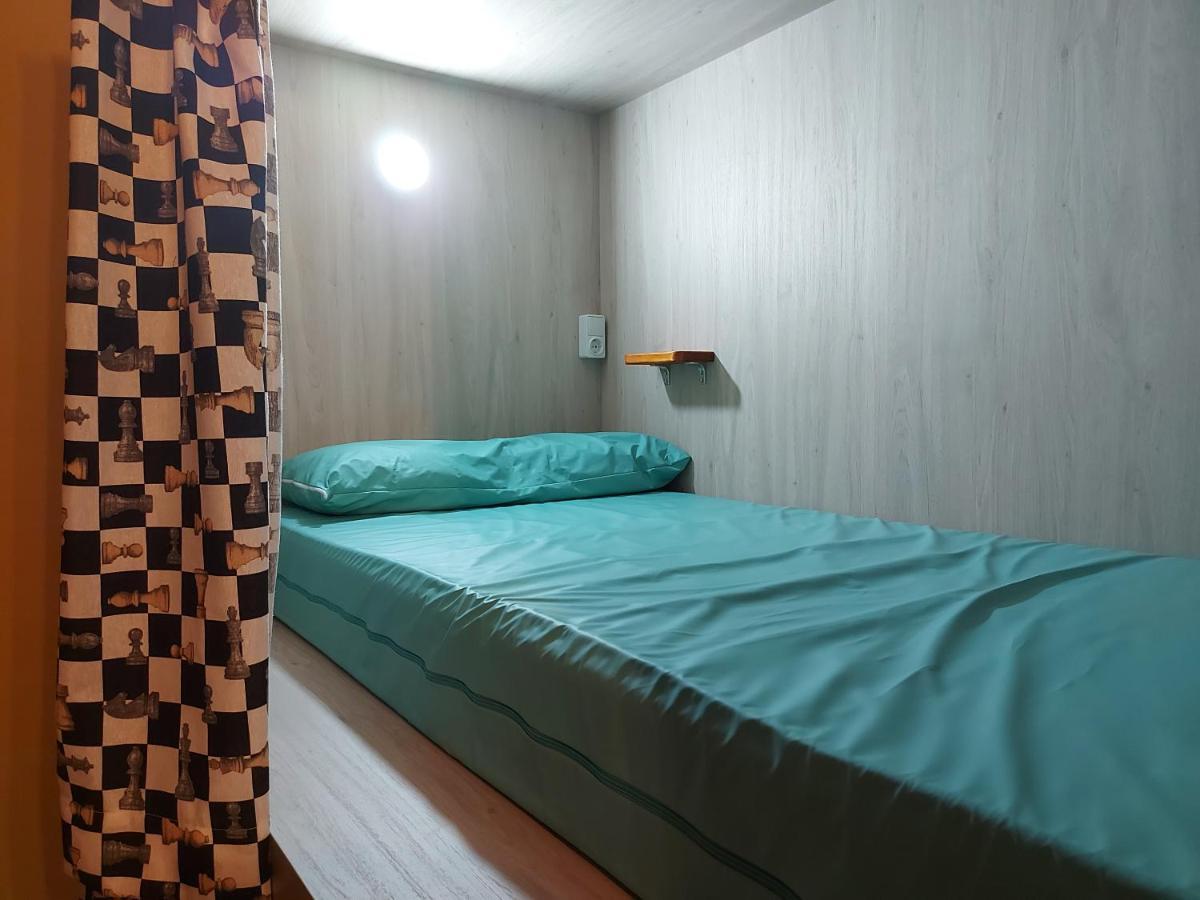 Bunk Bed Mixed Dormitory Room