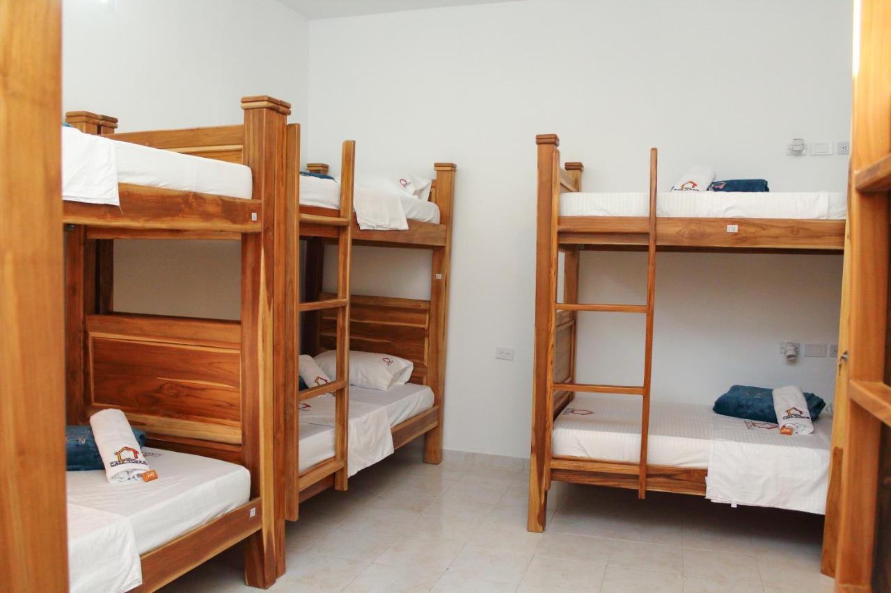 Cama en habitación compartida mixta de 10 camas