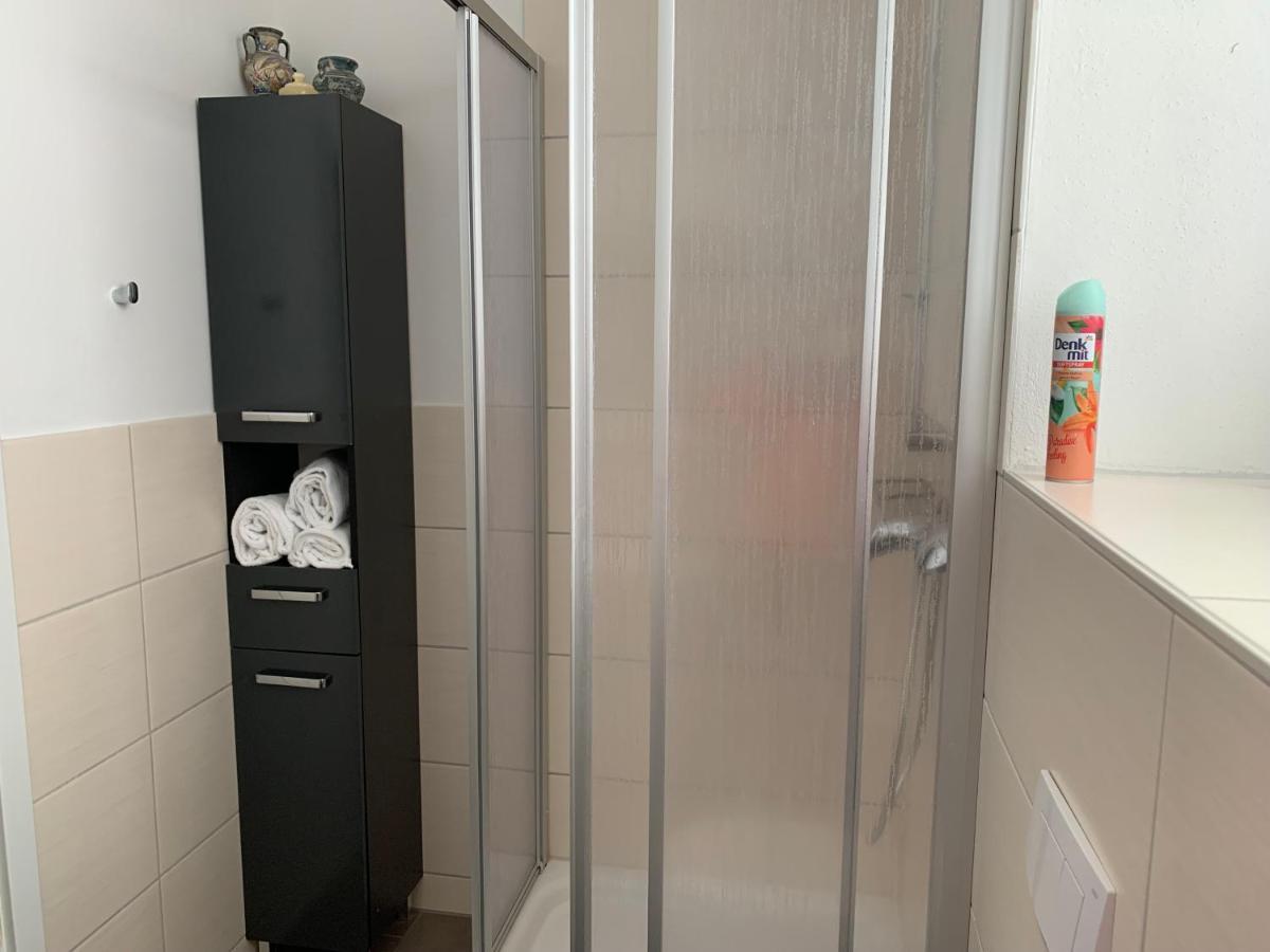 Family Room Shower