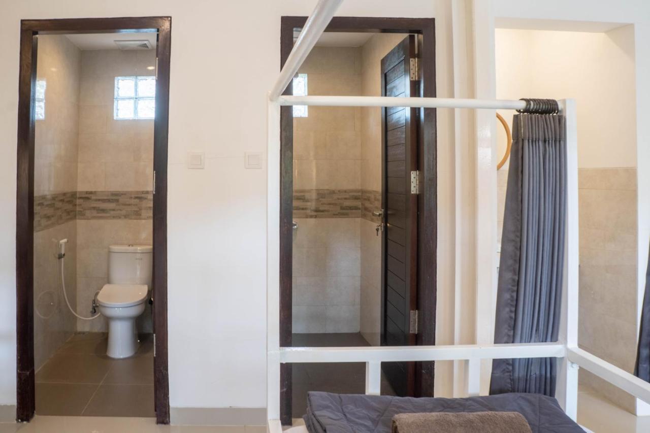 Bed in een Gemengde Slaapzaal met 6 Bedden