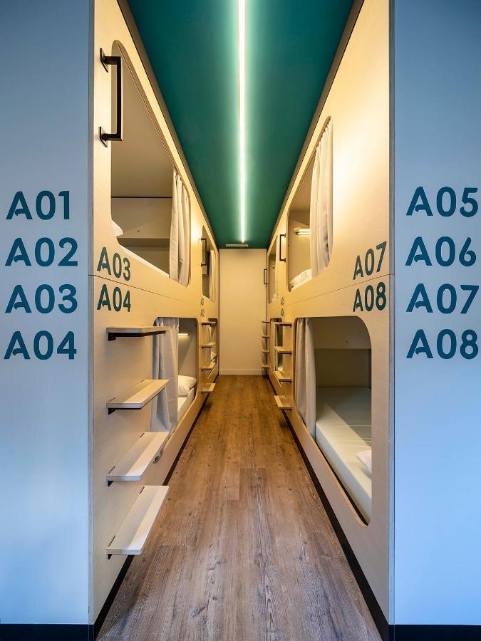 Bunk Bed Mixed Dormitory Room