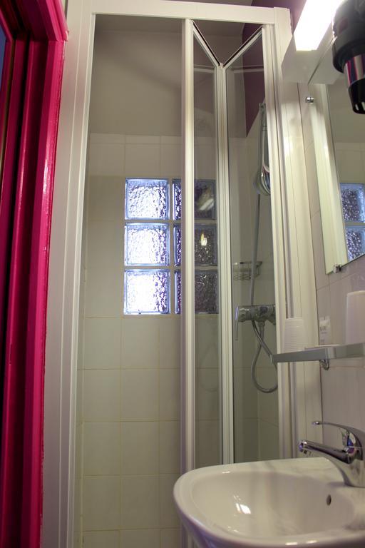 Chambre Simple avec Salle de Bains Privative
