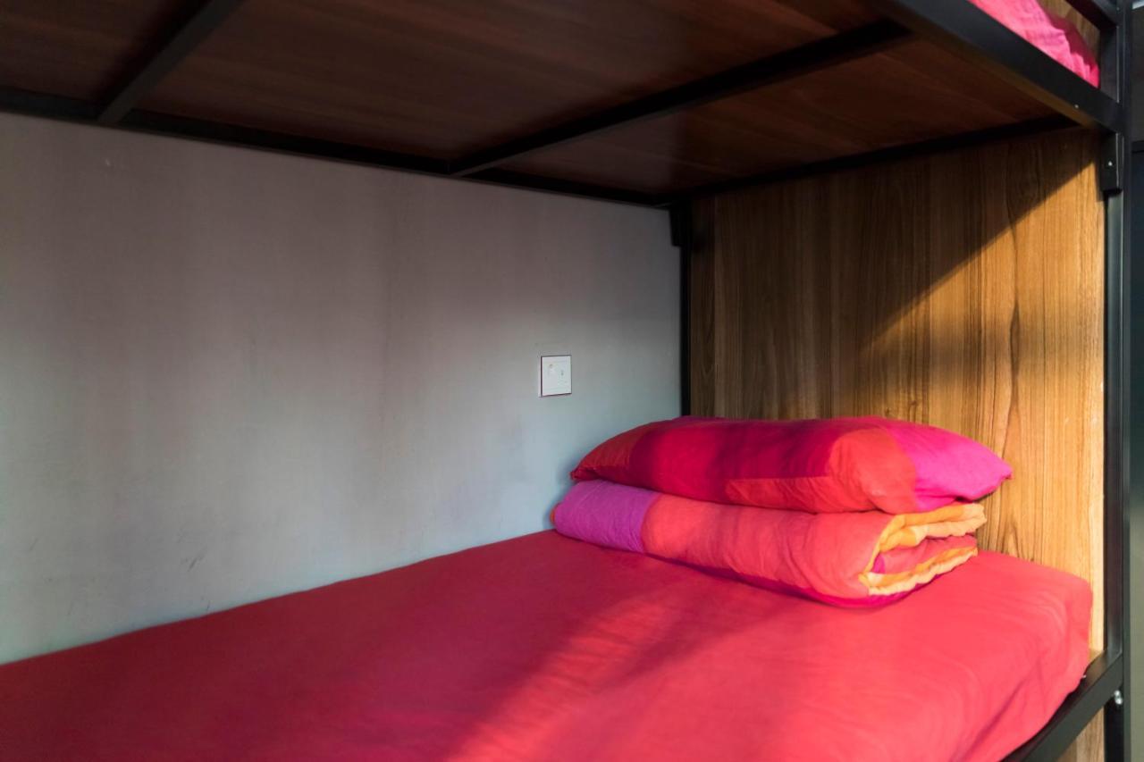 6-Bed Mixed Dormitory Room
