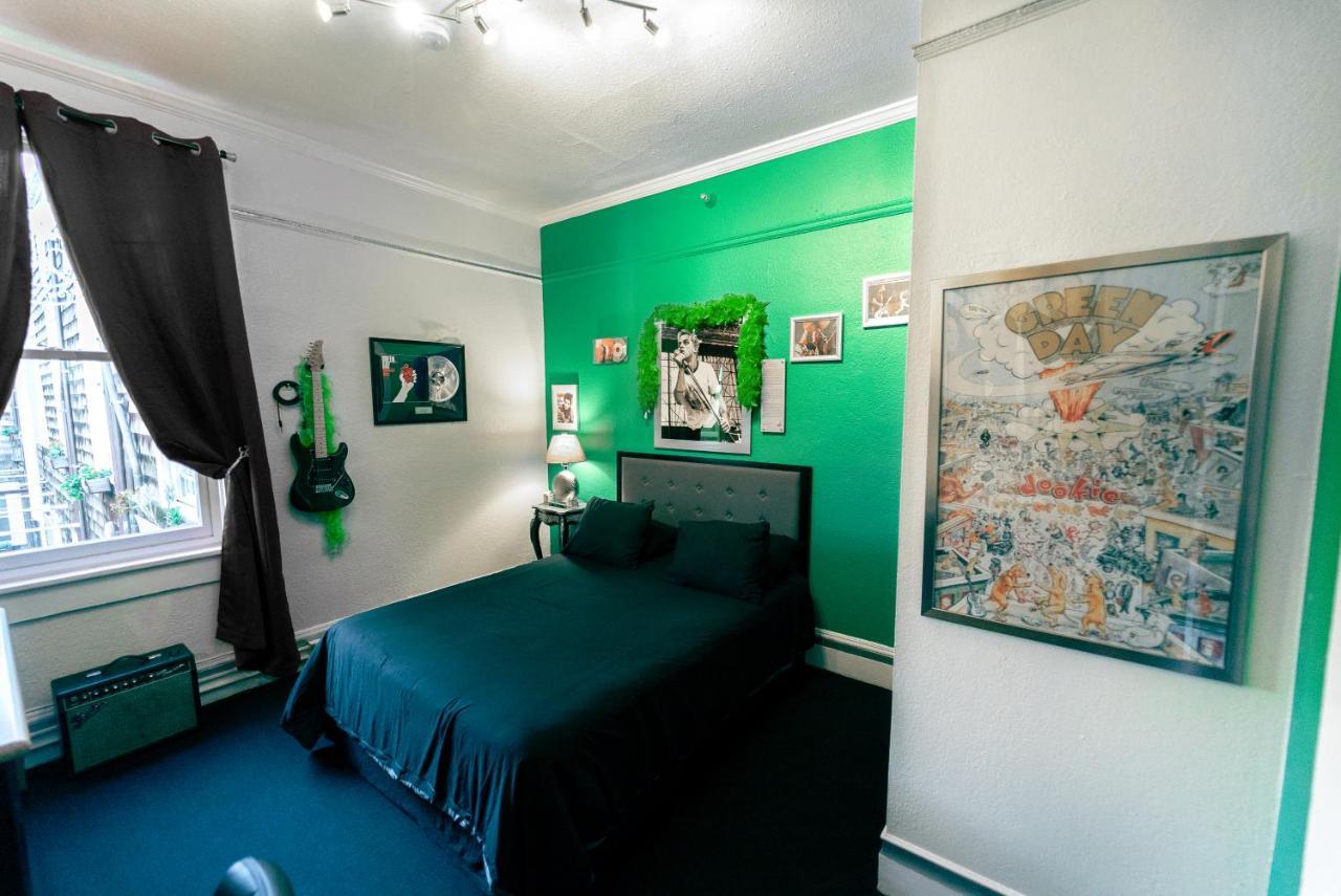 Camera Green Day con Bagno in Comune