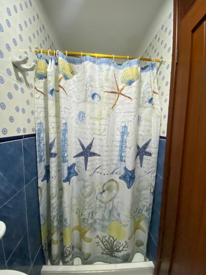 Family Room with Private Bathroom,1400098172:JPEG