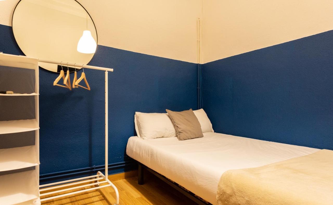 Double Room No Window