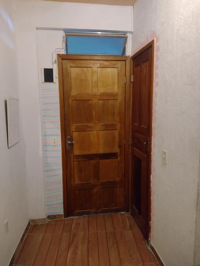 Suite,1758426471:JPEG
