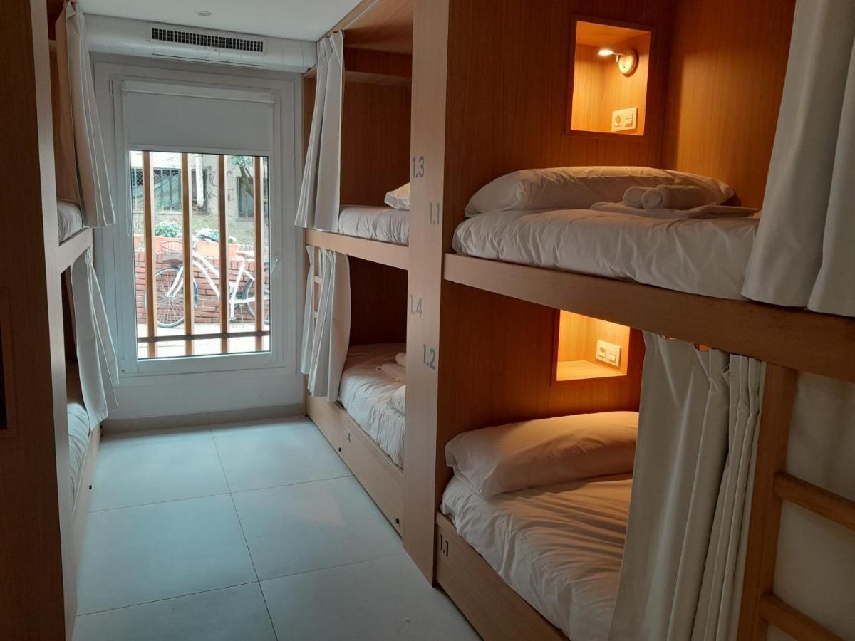 Family Room with Private Bathroom,1428768166:JPEG