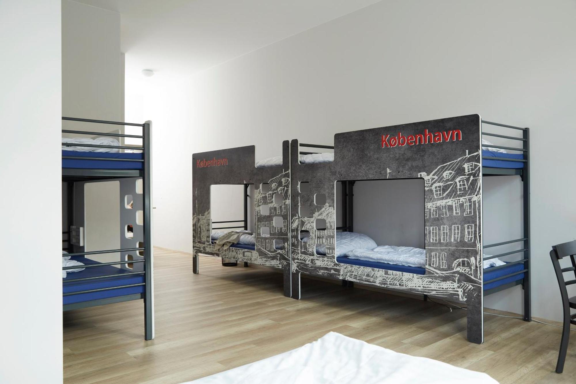 Bed in een Slaapzaal met 6 Bedden