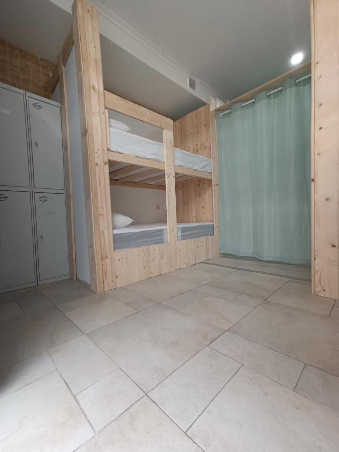 Bunk Bed Mixed Dormitory Room