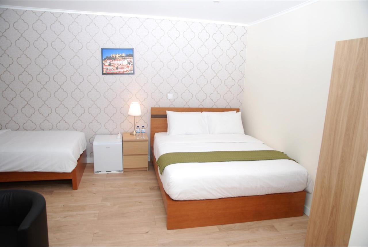 Triple Room Private Bathroom