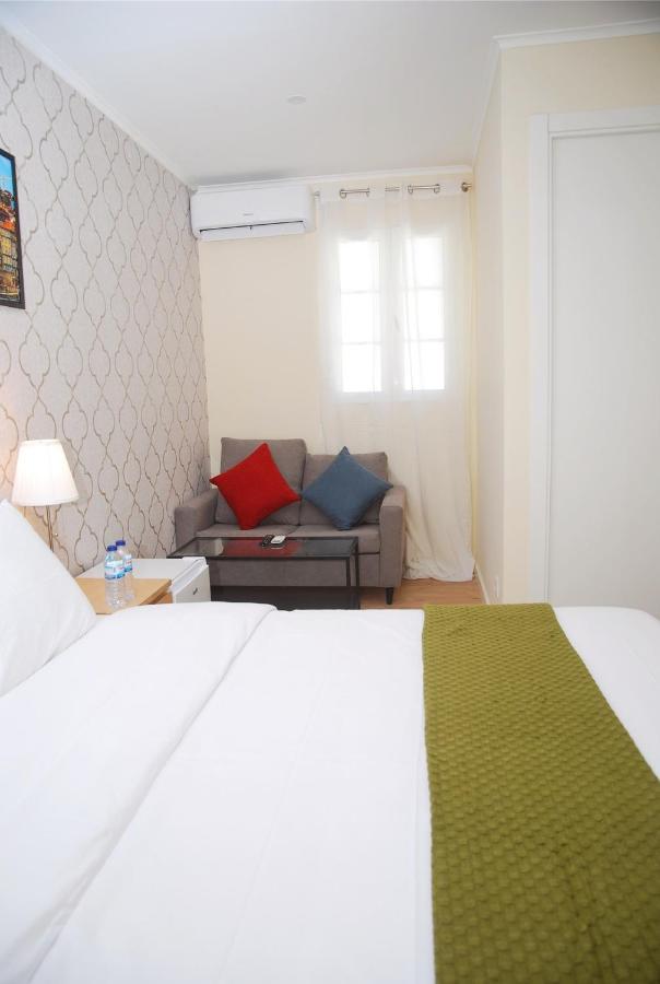 Double Room Private Bathroom